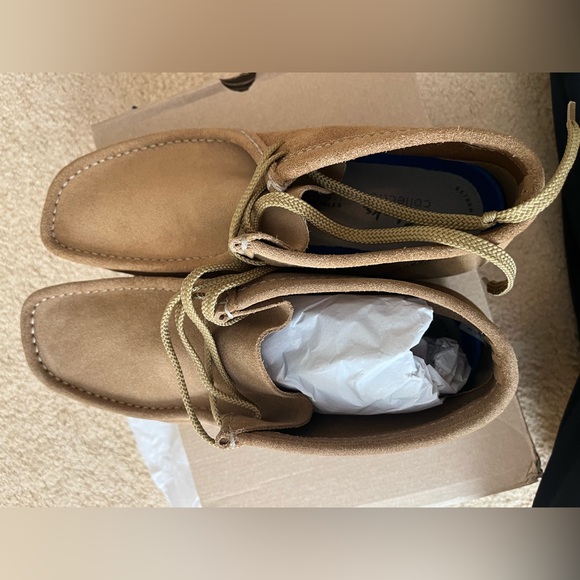 New in box unused men's Clark chukka boot size US 10.5 - Picture 6 of 9